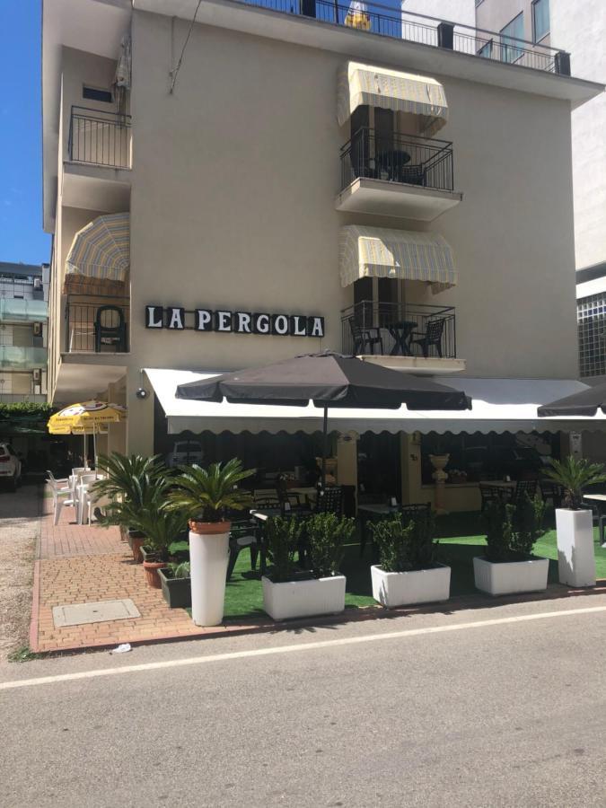 Hotel La Pergola Μπελάρια-Ιτζέα Μαρίνα Εξωτερικό φωτογραφία