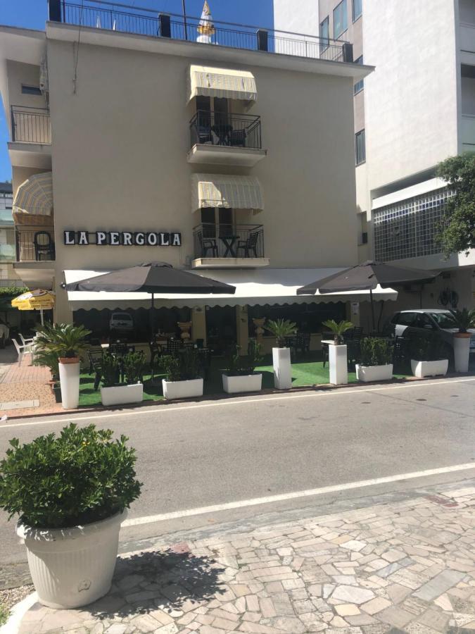 Hotel La Pergola Μπελάρια-Ιτζέα Μαρίνα Εξωτερικό φωτογραφία