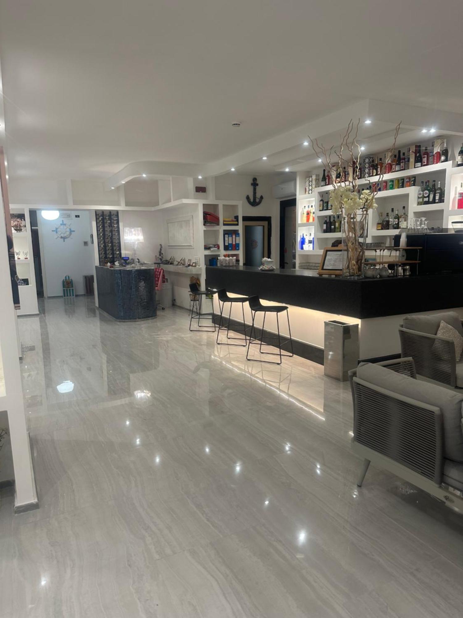 Hotel La Pergola Μπελάρια-Ιτζέα Μαρίνα Εξωτερικό φωτογραφία