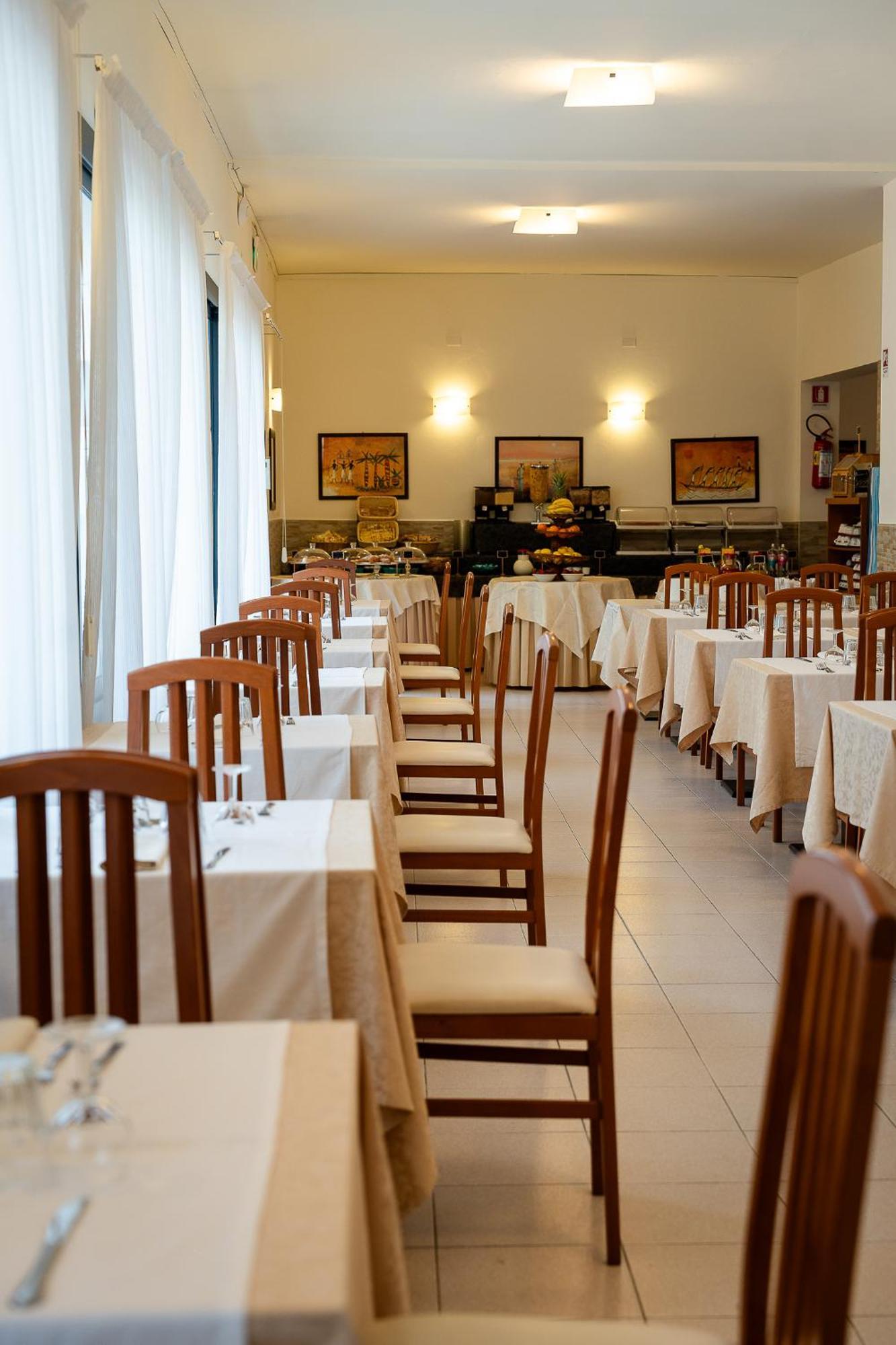 Hotel La Pergola Μπελάρια-Ιτζέα Μαρίνα Εξωτερικό φωτογραφία