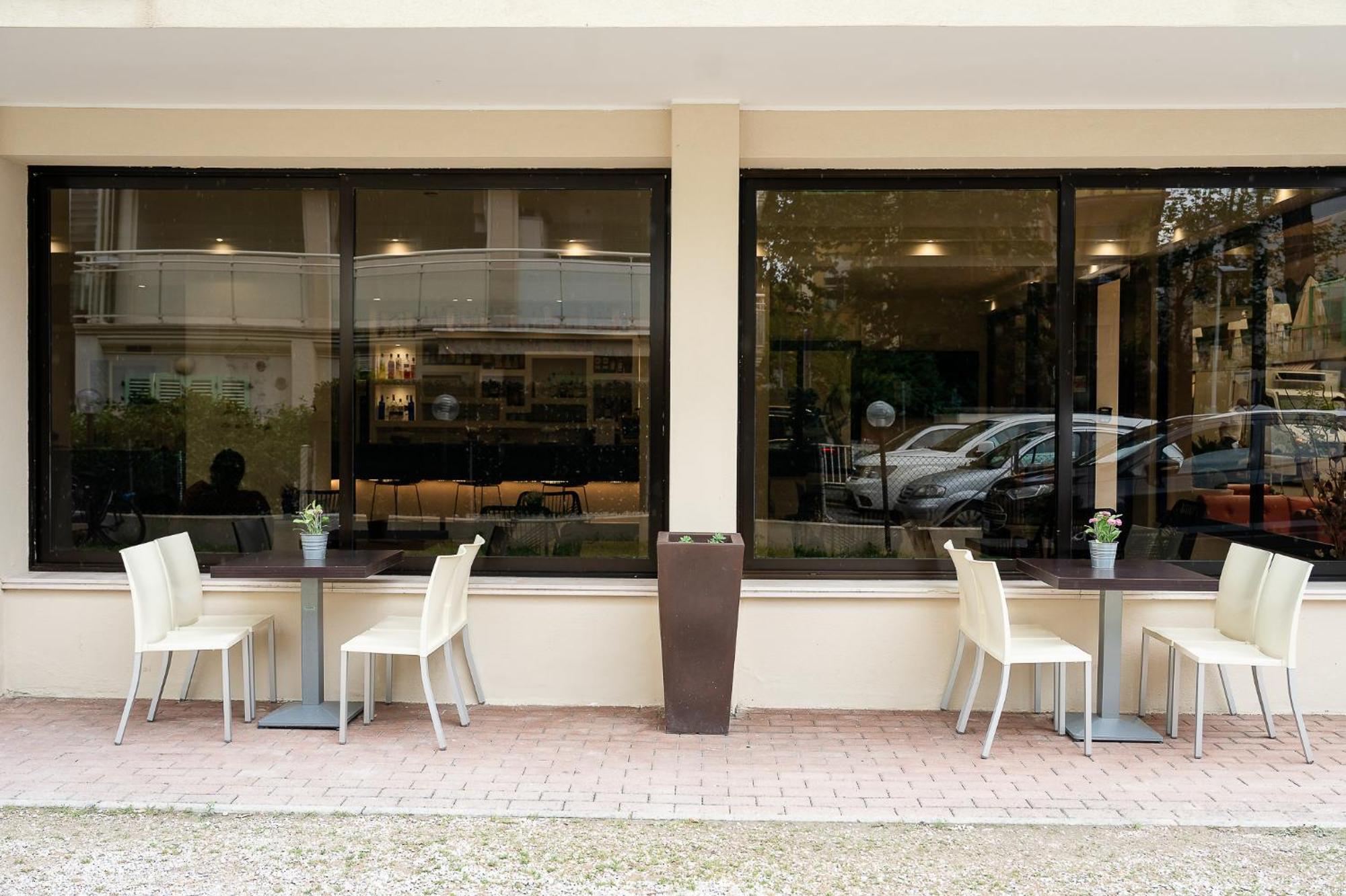 Hotel La Pergola Μπελάρια-Ιτζέα Μαρίνα Εξωτερικό φωτογραφία