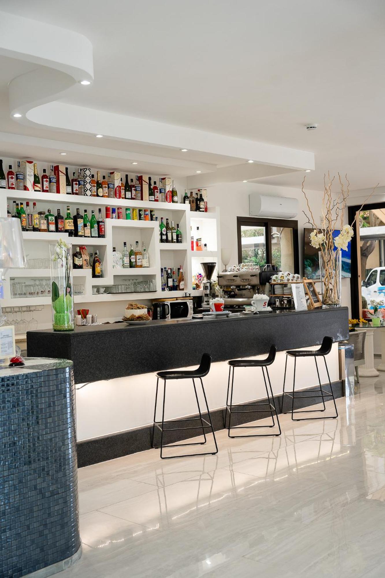 Hotel La Pergola Μπελάρια-Ιτζέα Μαρίνα Εξωτερικό φωτογραφία